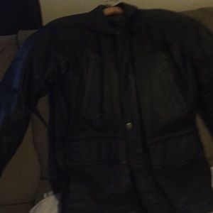 100% leather men’s 3/4 length jacket